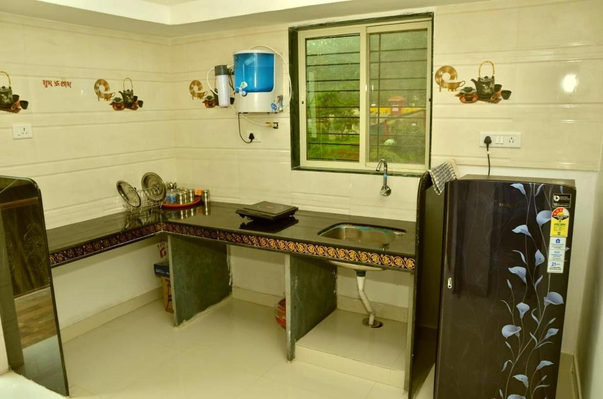 A2Zroomz Aarya Villa 4 Bhk ロナバラ エクステリア 写真